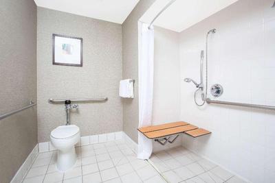 Baymont by Wyndham San Diego Downtown