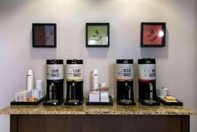 Hampton Inn and Suites Wilmington/Christiana