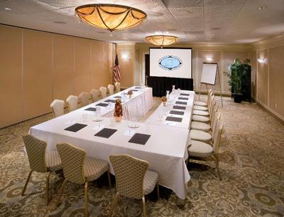 DoubleTree by Hilton Hotel Nanuet