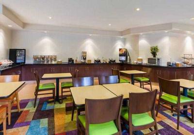 Fairfield Inn & Suites Dallas Park Central