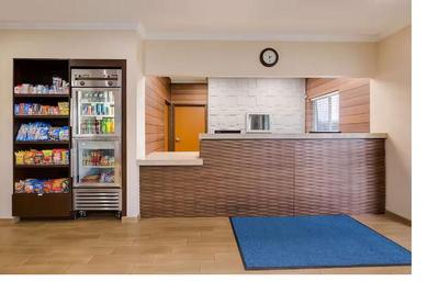 AmericInn by Wyndham Minot