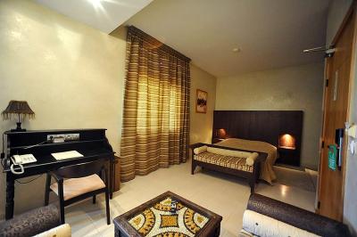Casablanca Suites & Spa