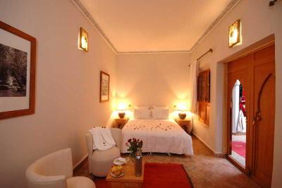 Riad Anais