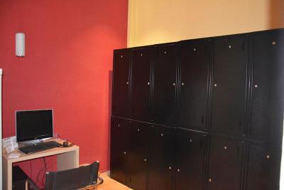 Casa Consell Gran Via, Guest House