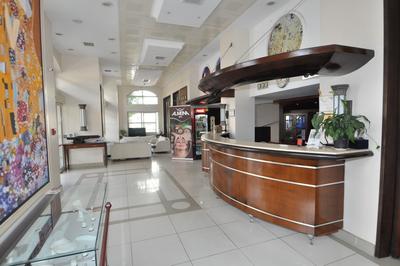 Almena Hotel