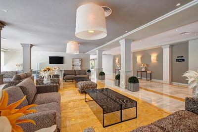 Protur Badia Park Aparthotel