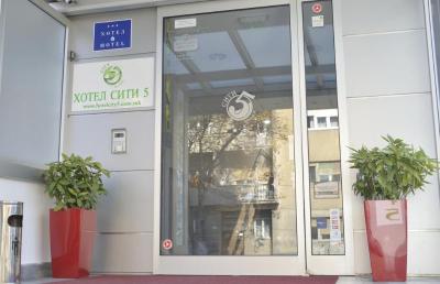 City5 Rooms & Suites by LSA