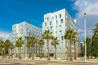 Urban District Apartments Rambla Suite & Pool