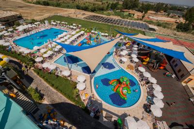 Dream World Aqua Hotel