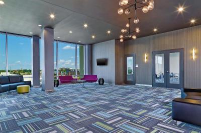 Aloft Oklahoma City Downtown Bricktown