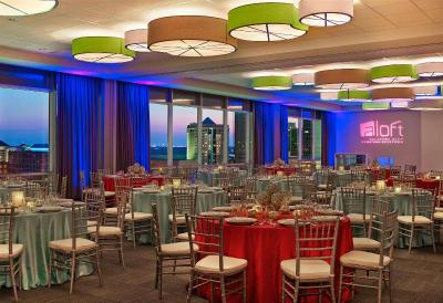 Aloft Oklahoma City Downtown Bricktown