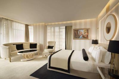 Ramada Hotel & Suites By Wyndham Istanbul Sisli