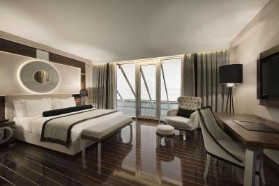 Ramada Hotel & Suites By Wyndham Istanbul Sisli