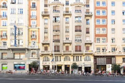 Hostal Gran Via 63 Rooms