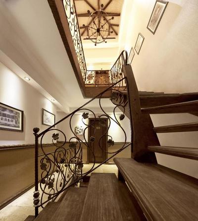 Assos Behram Hotel