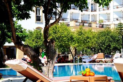 Tasar Royal Hotel