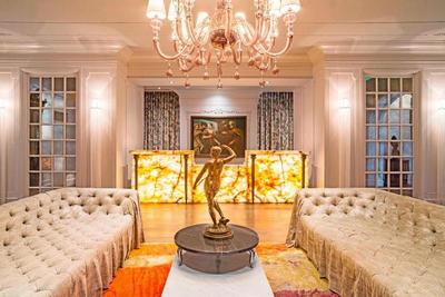 Grand Bohemian Charleston, Autograph Collection