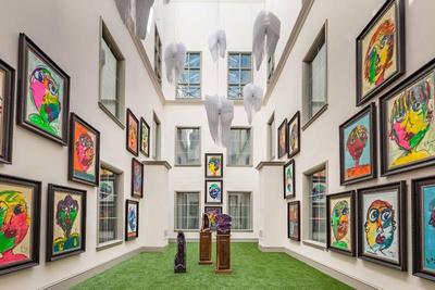 Grand Bohemian Charleston, Autograph Collection