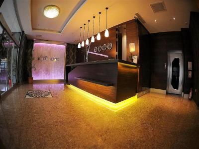 Nice Royal Hotel
