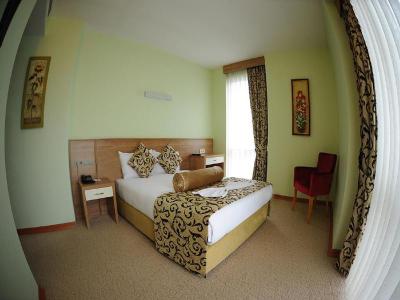 Nice Royal Hotel