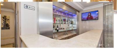 Alphonse Hotel