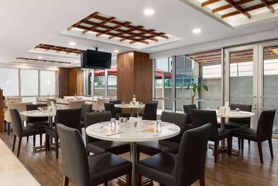 Ramada Encore By Wyndham Istanbul Kartal Hotel