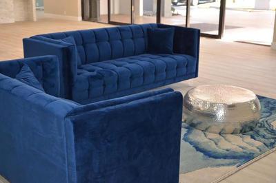 Opal Hotel & Suites