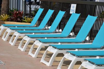 Opal Hotel & Suites