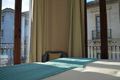 Apartamentos Siloe Suites Plaza