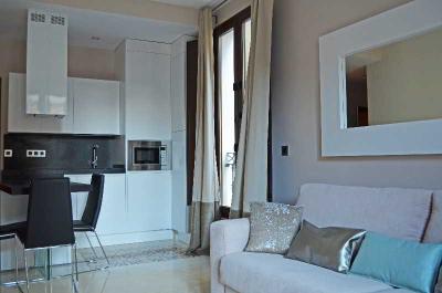 Apartamentos Siloe Suites Plaza