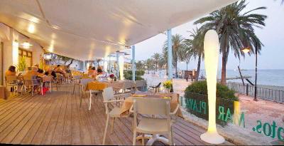 Apartamentos Mar y Playa 2