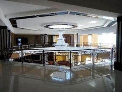 Grand Hotel Zarafshan In Fiez Navoi