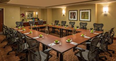 Hilton Garden Inn Alexandria Old Town National Har