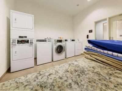 Hampton Inn & Suites Dallas/Plano-East