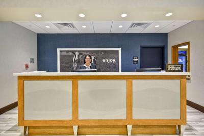 Hampton Inn & Suites Dallas/Plano-East