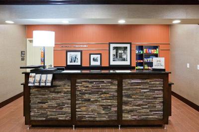 Hampton Inn & Suites Minneapolis West/ Minnetonka