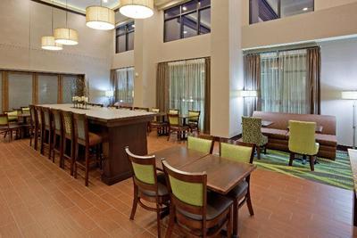 Hampton Inn & Suites Minneapolis West/ Minnetonka