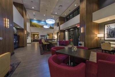 Hampton Inn and Suites Phoenix Tempe