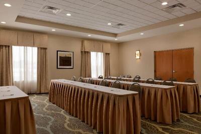 Hampton Inn and Suites Parkersburg Downtown, WV