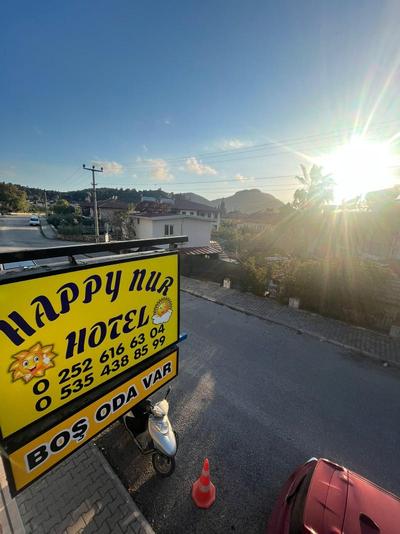Happy Nur Hotel