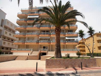 Apartamentos Surfing3000