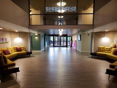 DoubleTree by Hilton Austin Northwest - Arboretum