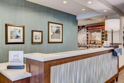 Hampton Inn and Suites Manchester