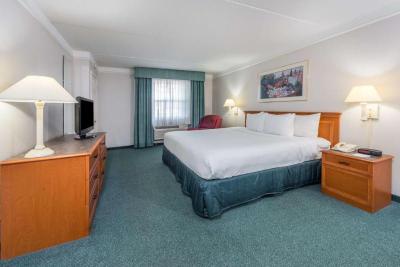 Motel 6 Hazelwood