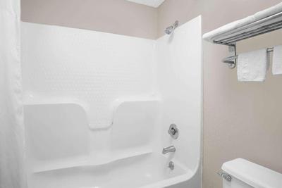 Days Inn by Wyndham Dublin GA