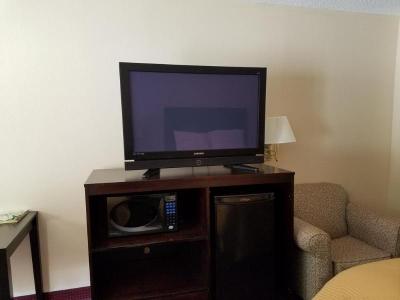 Ameraview Inn And Suites