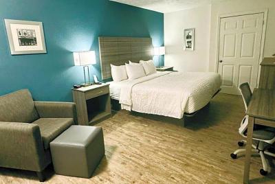 Ramada by Wyndham Lumberton