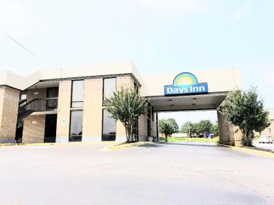 Days Inn by Wyndham Easley