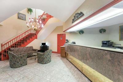 Days Inn by Wyndham Savannah Airport