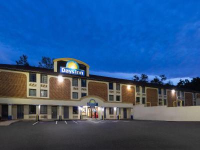 Days Inn by Wyndham Dumfries Quantico